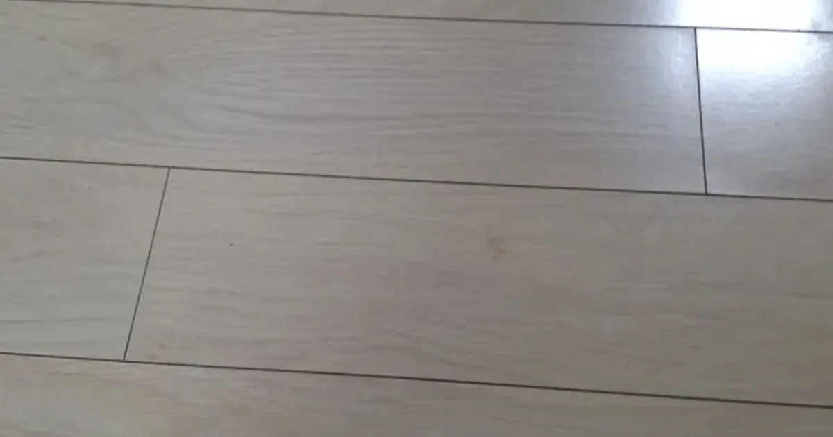 마루 이음새 벌어짐 안내 대표 이미지
