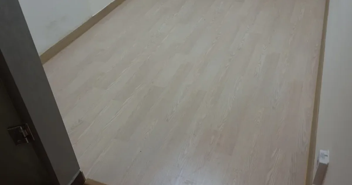 강화마루 변색 수리 안내 대표 이미지